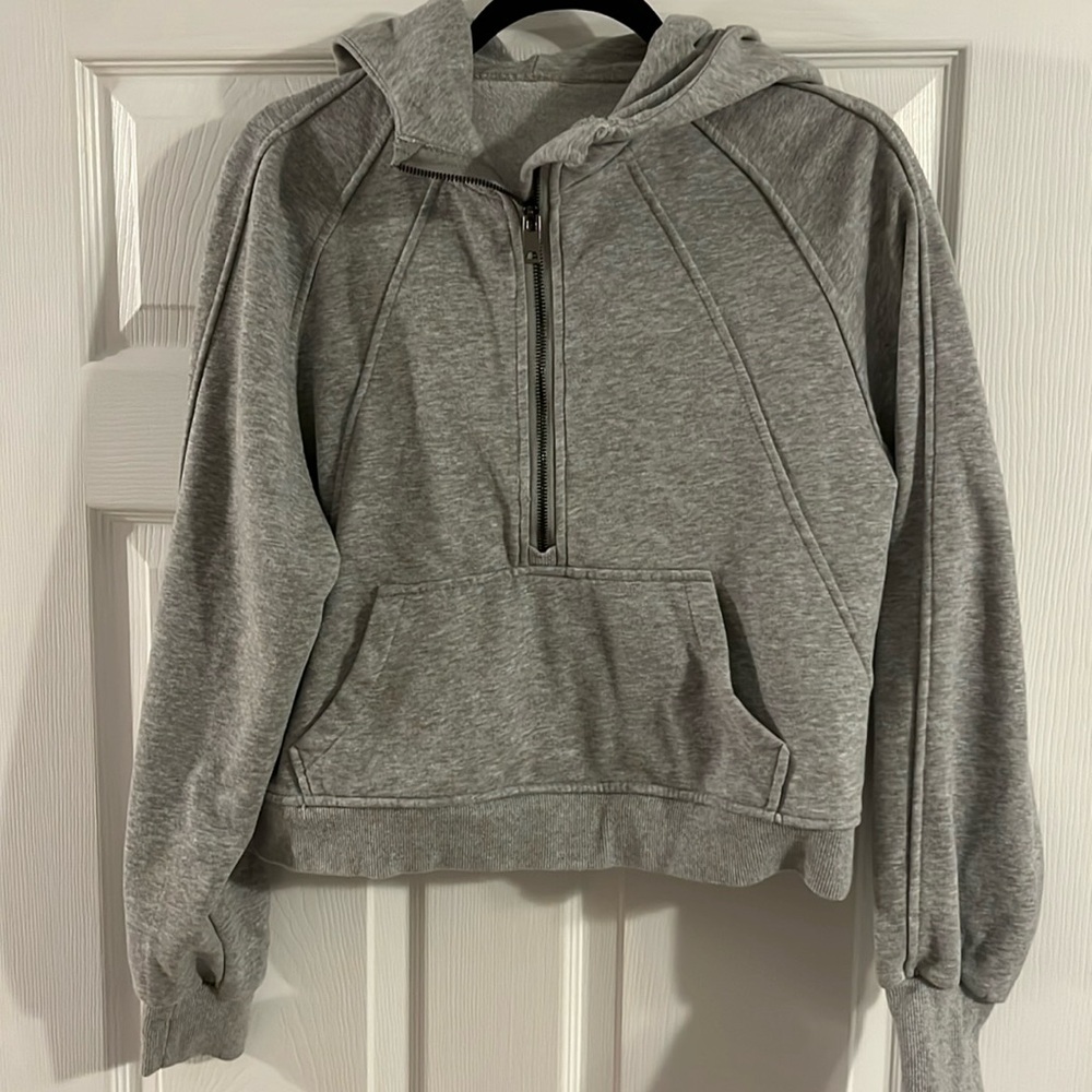 Cropped soft sweater